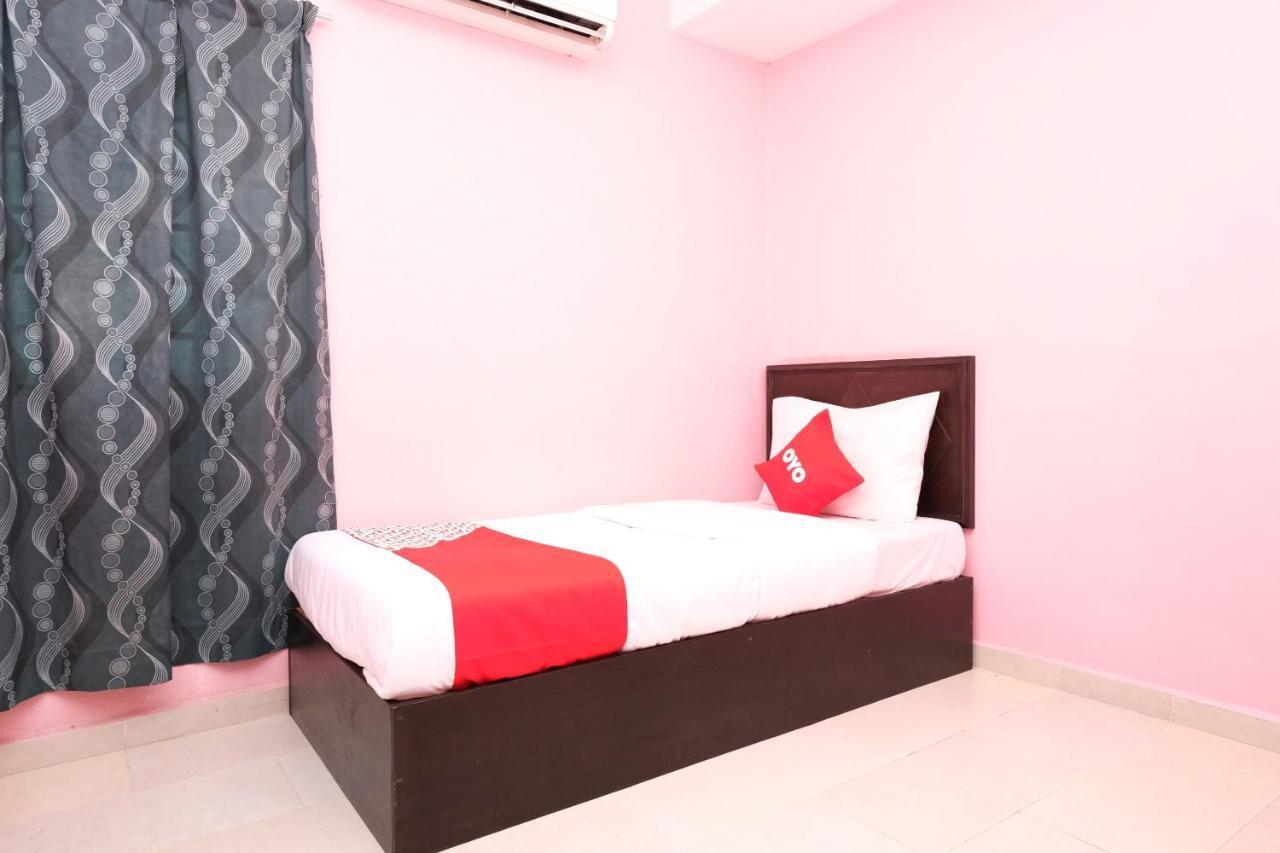 Oyo 44005 Senangin Resort & Cafe Tumpat Экстерьер фото