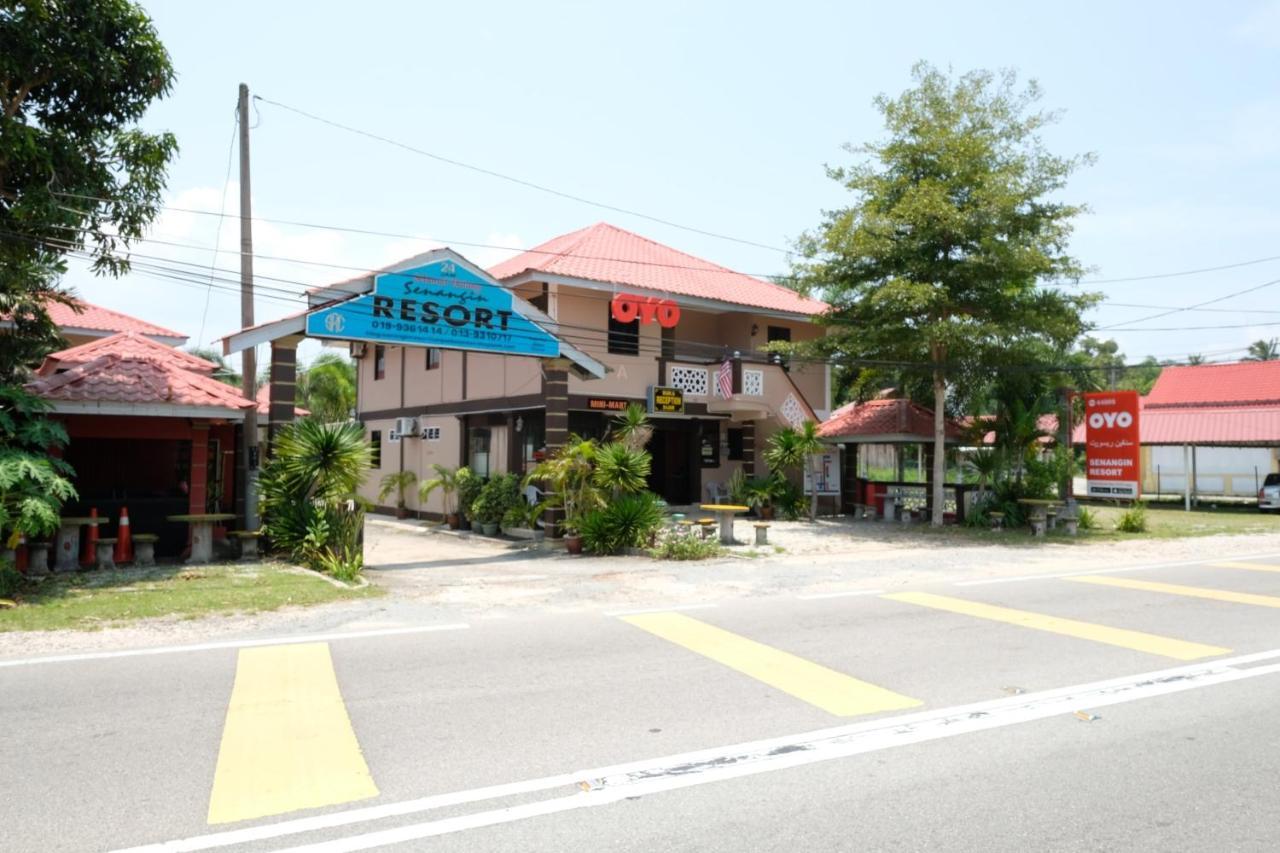 Oyo 44005 Senangin Resort & Cafe Tumpat Экстерьер фото